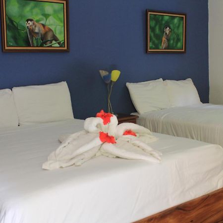 La Posada Jungle Hotel Manuel Antonio Habitación foto