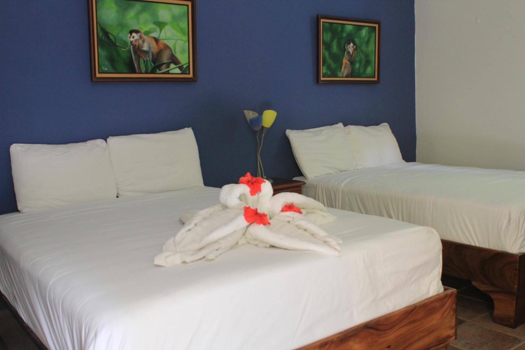 La Posada Jungle Hotel Manuel Antonio Habitación foto